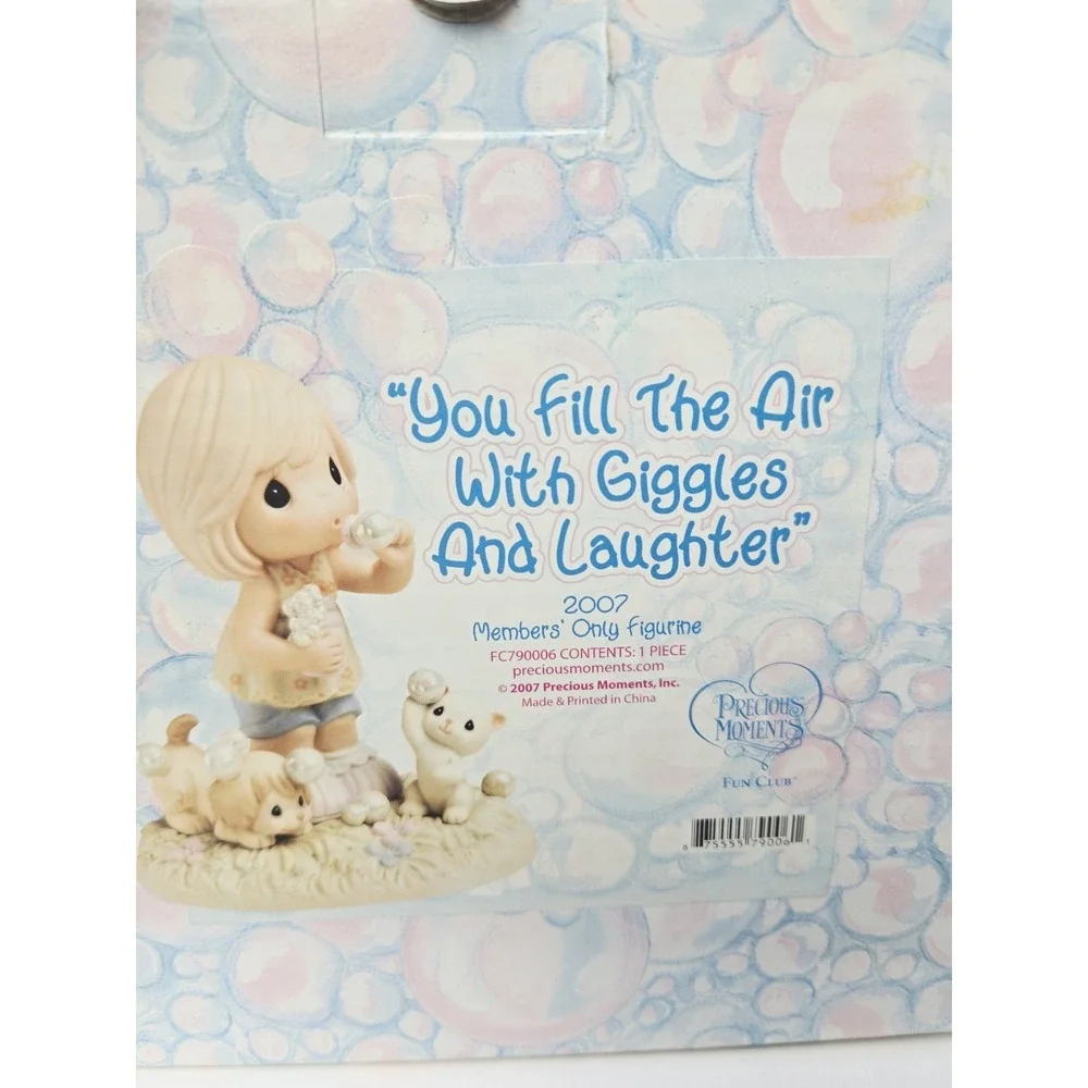Enesco Precious Moments figurine wbox You Fill the Air with Giggles and Laughter